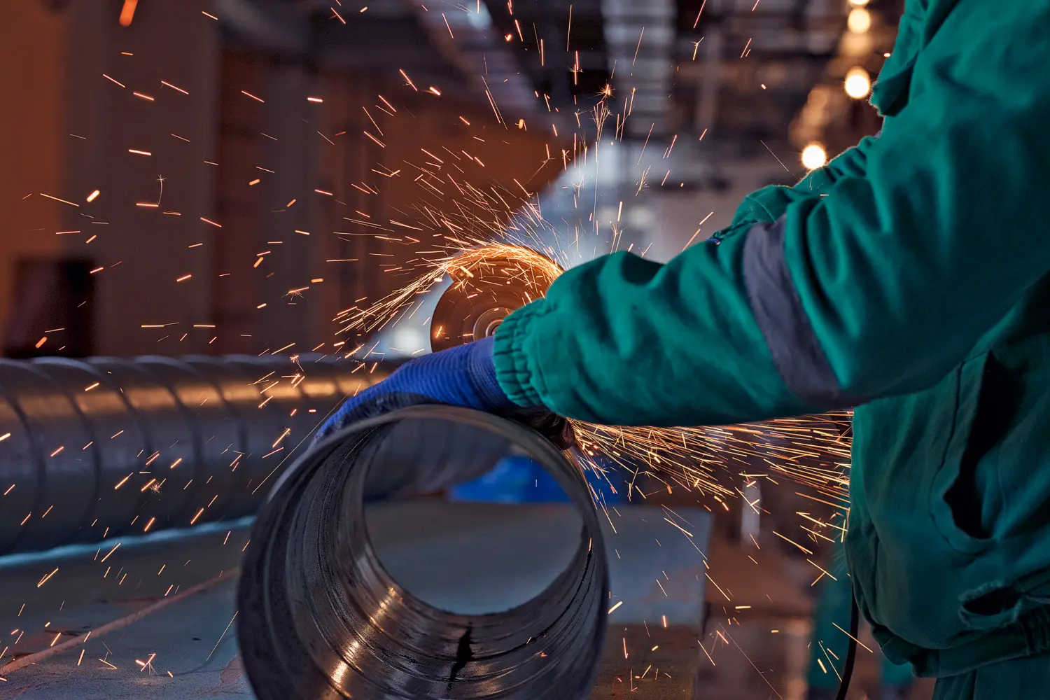 Welding and cutting process in a workshop