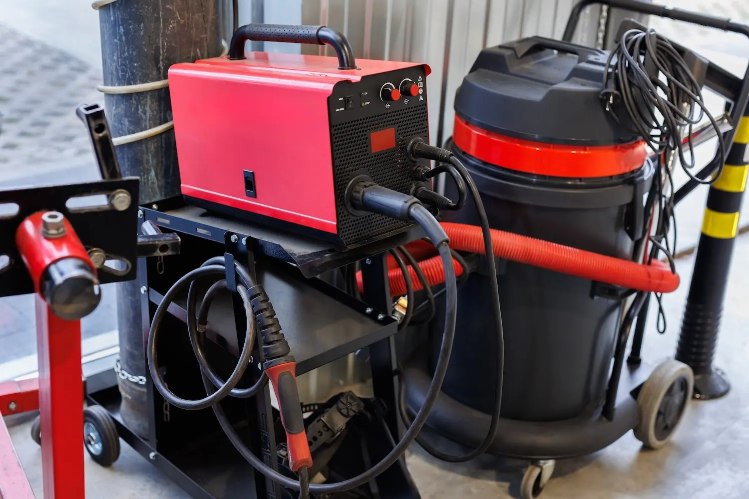 How to Choose the Right Welding Machine: A Complete Buying Guide