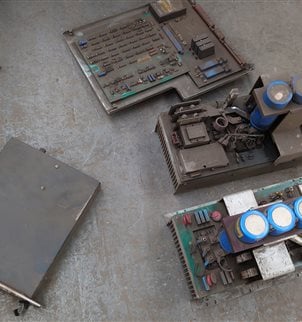 Hypertherm max 200 and 100 and other spares  129118 Chopper 