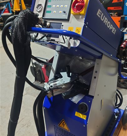 PEI Europei 18 KVA Automotive Portable Spot Gun Welding System 