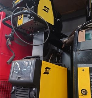 ESAB 4004i Pulse MIG Welder with U8 Controls & 3004 Feed