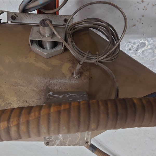 Nilfish CFM Flux Recovery 1 motor 2 hoppers