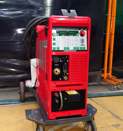 Fronius Transpuls Synergic 2700 CMT MIG welder