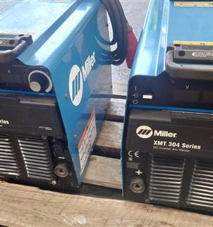 Miller XMT 304 power source