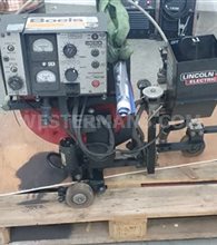 Lincoln LT7 with DC 600 Welding Power source for SAW 