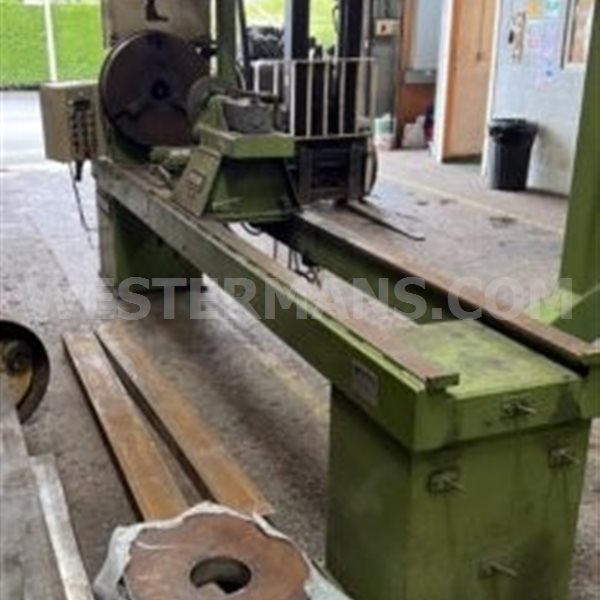 Bode welding lathe for dished ends or seams