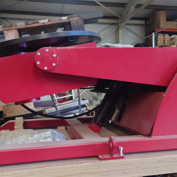 3 Axis Hydraulic 2000kg Welding Positioner, New West