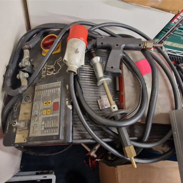Tecna Portable Auto Body Spot Welder