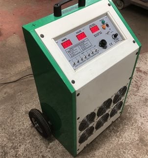 Calibrator 600 AC/DC for Calibration AS NEW with Cables and Software