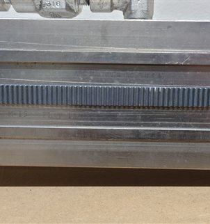 AMI M15 Straight track for linear welding @ £800