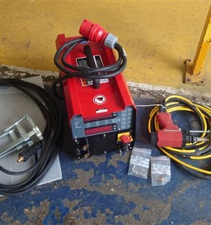 Nelson N800i Stud Welder with NS-40 hand tool