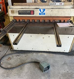 Edwards 3.5 x 1270 Guillotine 