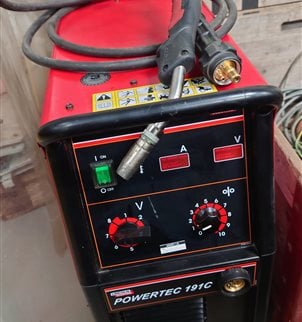 Lincoln and ESAB singe phase MIG welding units
