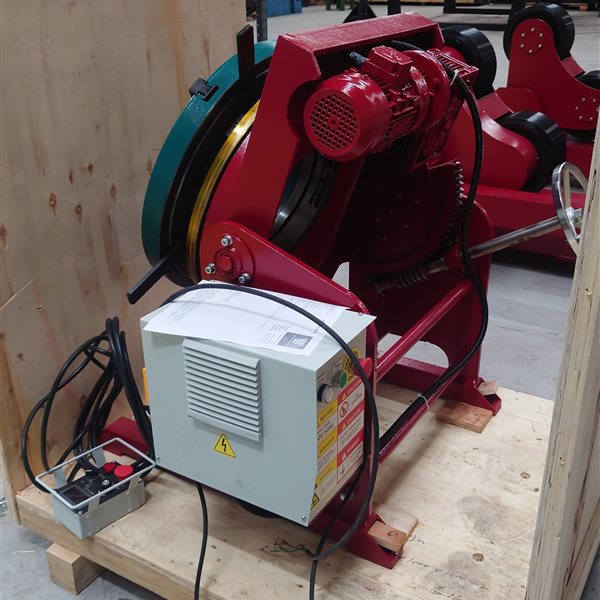 300kg Positioner with 305mm Centre Thru Hole & 600mm Clamping Chuck