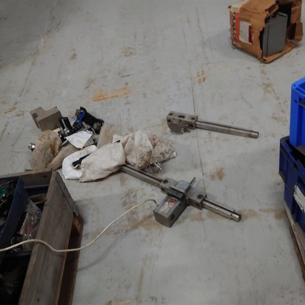 Gullco Spare oscillators remotes slides Too much to list 