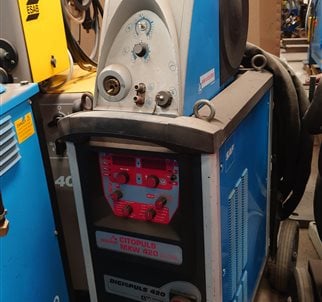 SAF Digi Pulse 420 MIG Welder