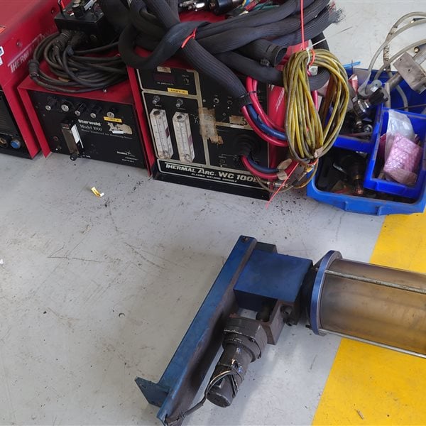 Deloro Stellite jetline thermal HPM250 Torch and powered feed