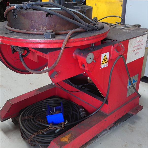 Redrock TPS 1000kg welding positioner. Optional 4 Jaw Chuck