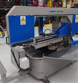 Reisen 620 DGSA Semi Auto Bandsaw complete with tables 