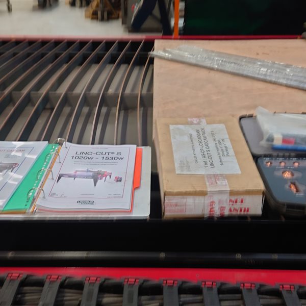 Lincoln Torchmate LINC-CUT 1530W Plasma Cutting Machine AS NEW 