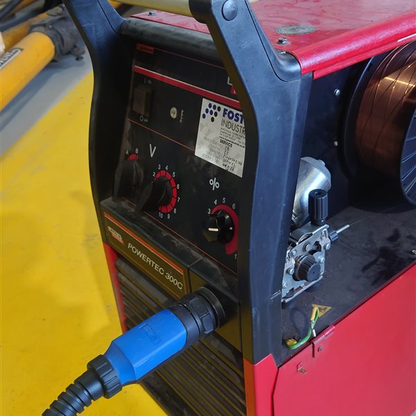 Lincoln powertec 300c compact mig from 550GBP 