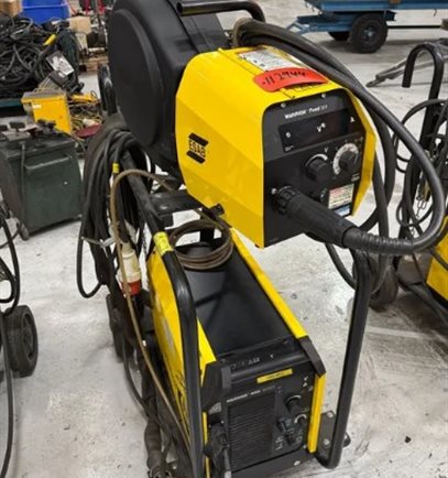 Esab Warrier 500 i Mig with separate wire feed