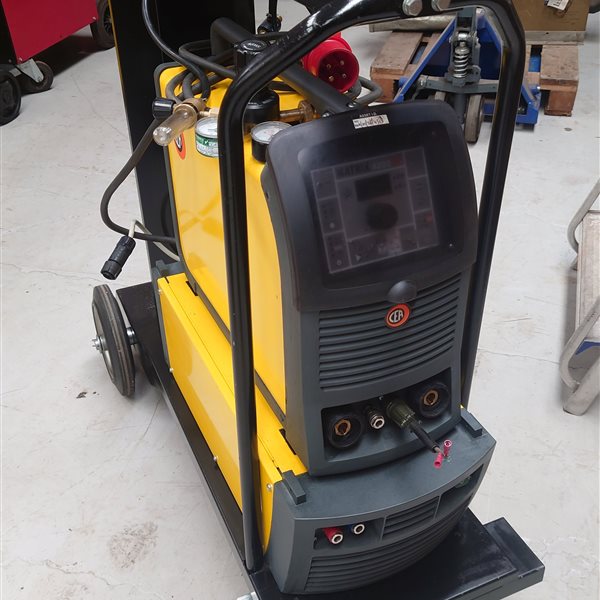 CEA Matrix 4200 HF TIG welder, water cooled