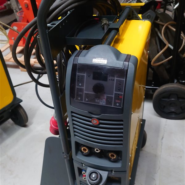 CEA HF 3000 DC TIG welder, water cooled