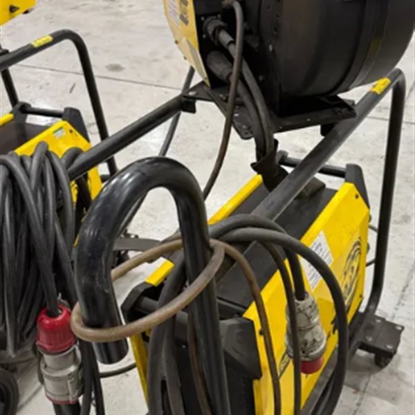 Esab Warrior 400i cc/cv with  304 wire feed mig welder