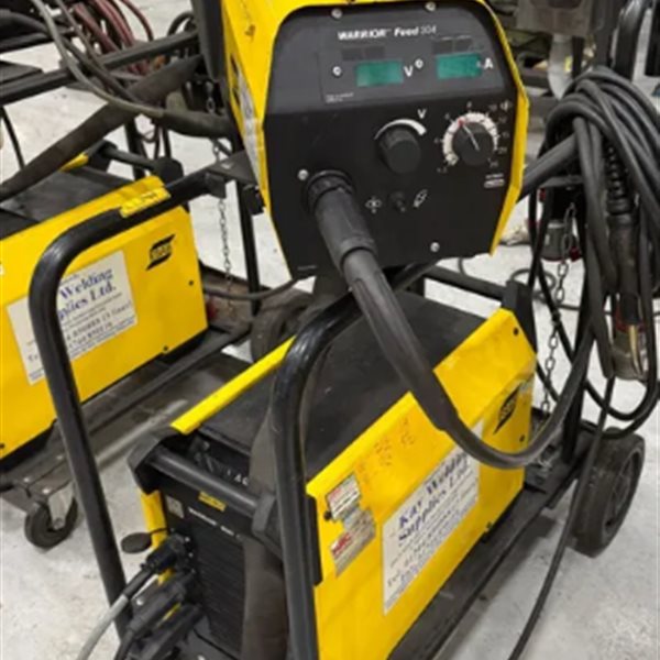 Esab Warrior 400i cc/cv with  304 wire feed mig welder