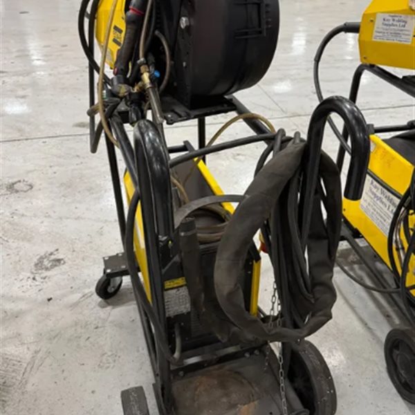 Esab Warrior 500i cc/cv with  304 wire feed mig welder