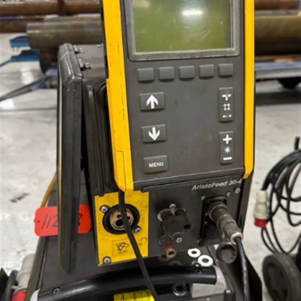 ESAB Aristomig 500 Aristofeed 30 water cooled u8 controls
