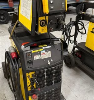 ESAB Aristomig 500 Aristofeed 30 water cooled u8 controls