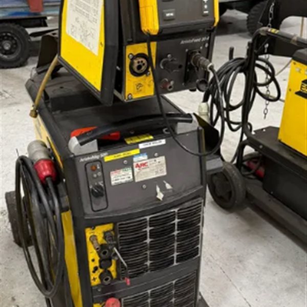 ESAB Aristomig 500 Aristofeed 30 water cooled u8 controls
