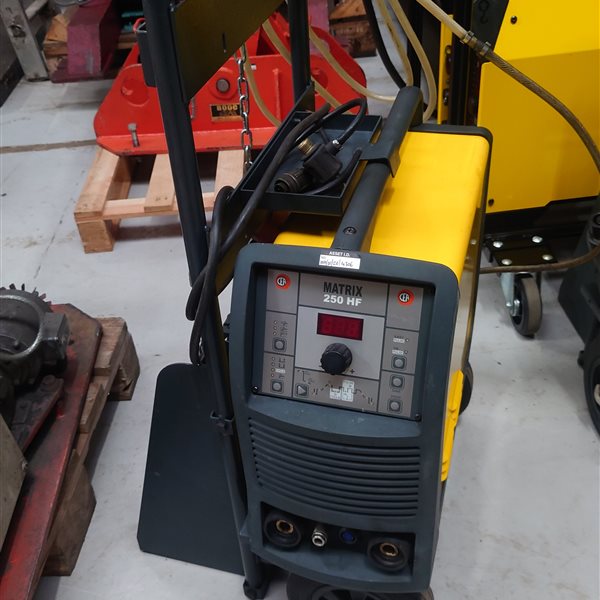 CEA Matrix 250 HF DC TIG Welder
