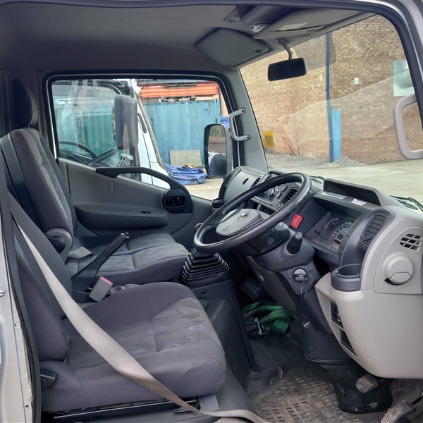Nissan Cabstar 3.5 LWB Dropside 