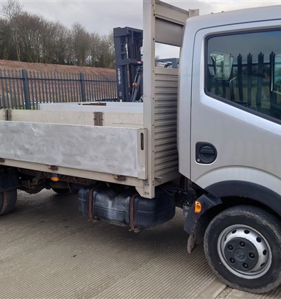 Nissan Cabstar 3.5 LWB Dropside 