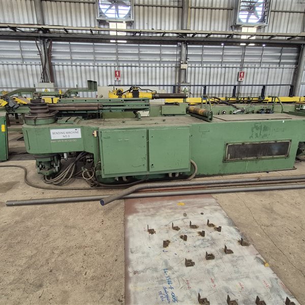 Schwarze Wirtz WE80 Tube Bending Machine