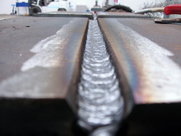 Bevelled weld joint