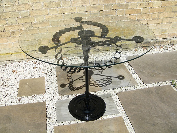 Circadian Glass Table