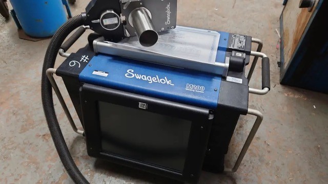 Swagelok M200 orbital tube welding system