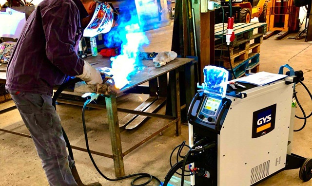 GYS GYSMI 160E Arc Welder C/W Case & Leads | GYS MMA Welder