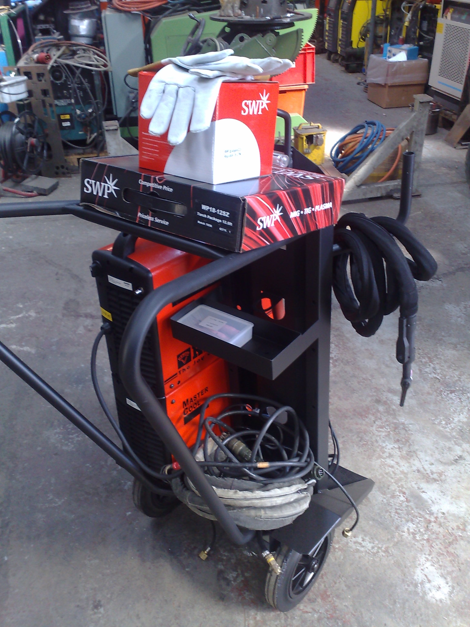 Sold to Africa a Kemppi welding machine Full package