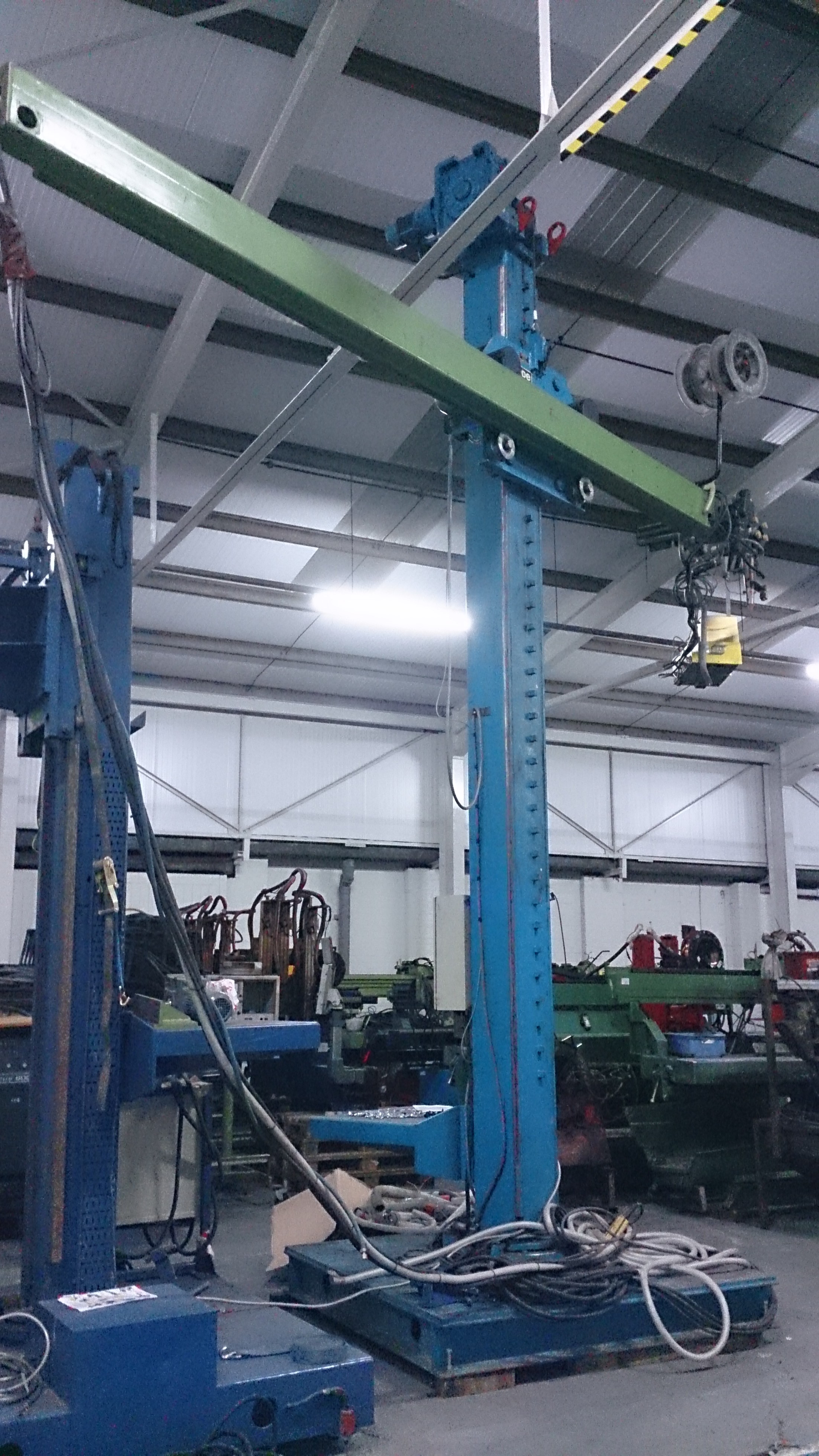 Used Column and Boom welders for Hire from Westermans