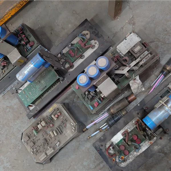 Hypertherm max 200 and 100 and other spares  129118 Chopper 