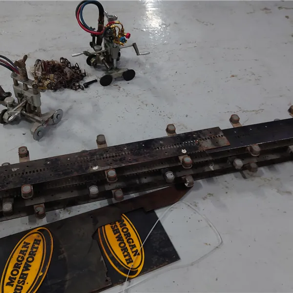 Gullco KAT GK-200 Flex Track Travel Carriage with Oscillation