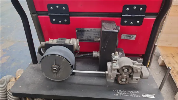 AMI 95 -2375 Open Weld Head can be used for fusion on 207