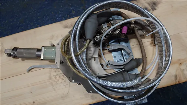 emiページ② AMI 95 -6625 Open Orbital Weld Head