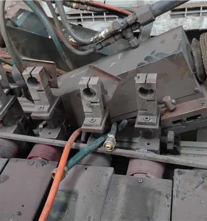 Messer Cutting motorised cutting posts 