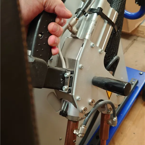 PEI Carpoint Automotive Portable Spot Gun Welding System water cooled